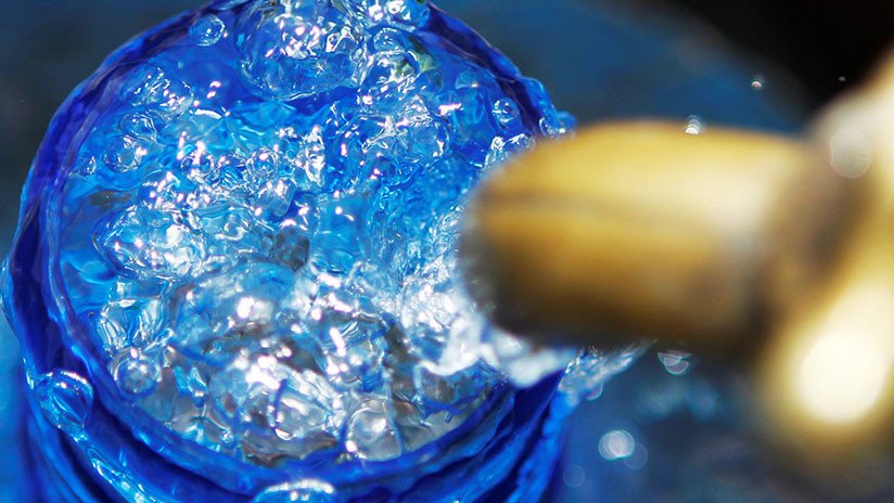 Contenga la sed: En un pueblo de EE.UU. lanzan alerta de agua contaminada con nitrógeno