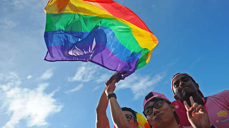 VIDEO: Político mexicano confunde a la comunidad gay con una rural