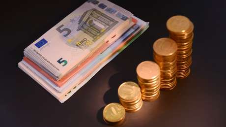 Rusia y Francia firman acuerdos por más de 1.200 millones de dólares