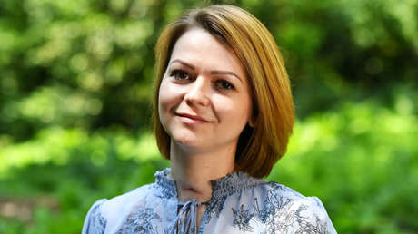 Putin: Si alguien es envenenado con un agente tóxico militar, se muere, y Yulia Skripal se ve bien