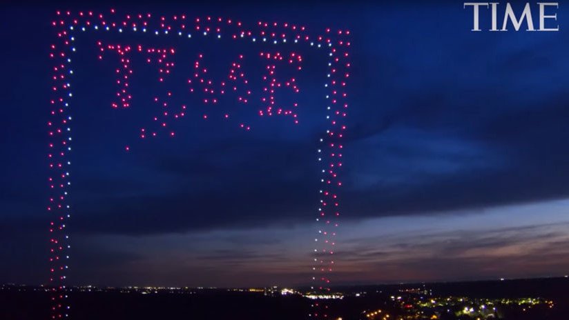 958 drones en el cielo: La revista Time sorprende con una impresionante portada (VIDEO) 