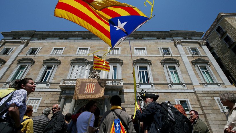 VIDEO: Toma de posesión del nuevo Gobierno de la Generalitat de Cataluña