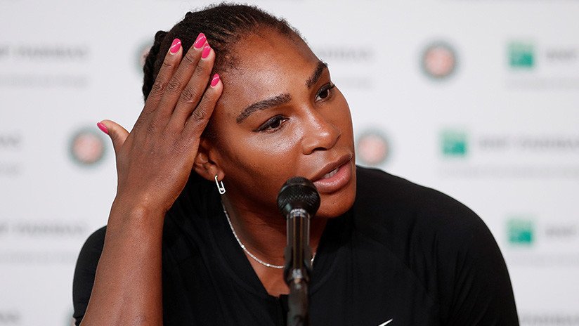 Serena Williams se retira del Roland Garros antes de su encuentro con María Sharápova