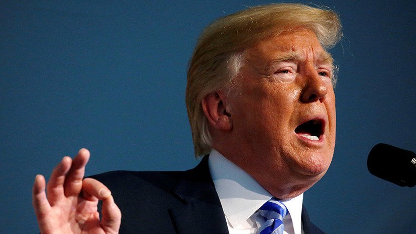 Trump anuncia que "ha comenzado el Muro"