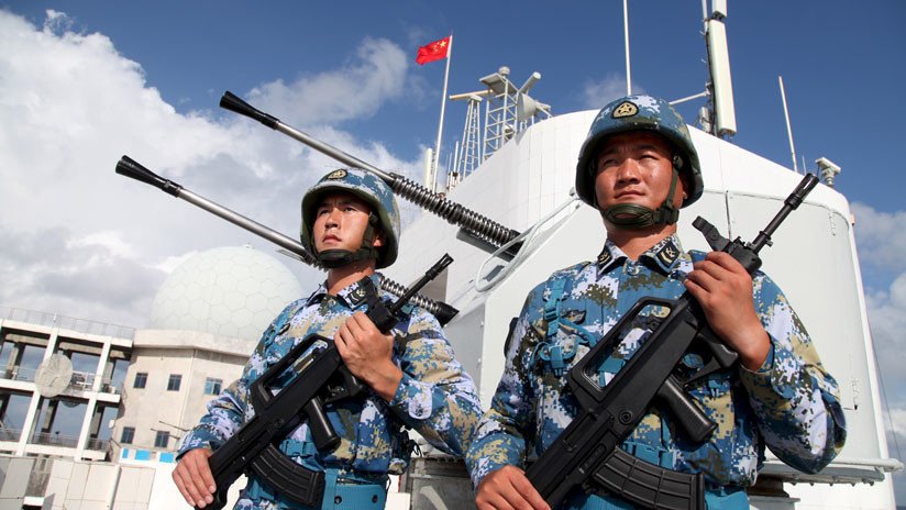 La Armada china hace ejercicios con misiles en el disputado mar de la China Meridional