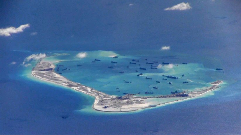 "China está desplegando varios tipos de misiles en las disputadas islas Spratly"