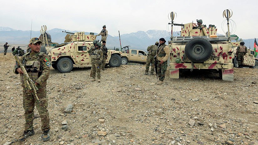 Una veintena de muertos tras una explosión en una reunión entre los talibanes y militares afganos