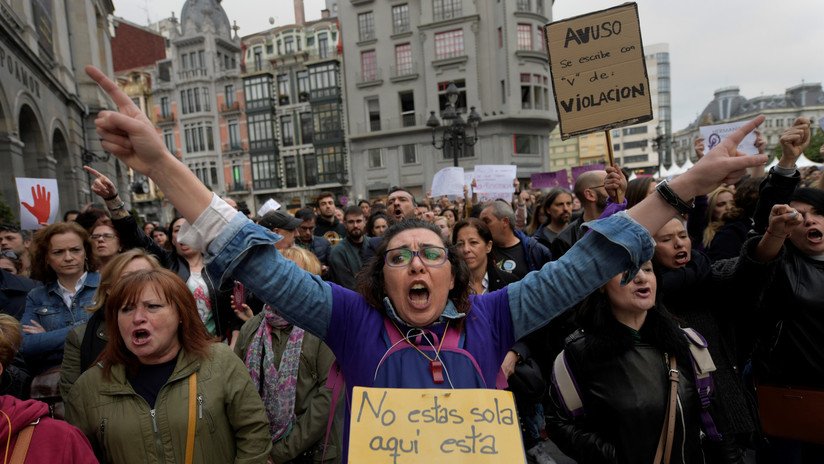 España: Libertad provisional para los miembros de 'La Manada'