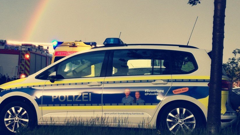VIDEO: Policía alemana recrea un accidente de coche para ver cómo actúan los conductores