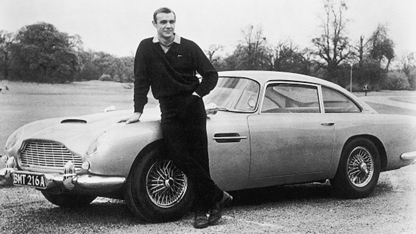 El Aston Martin de James Bond aparece en Oriente Medio 20 años después de ser robado
