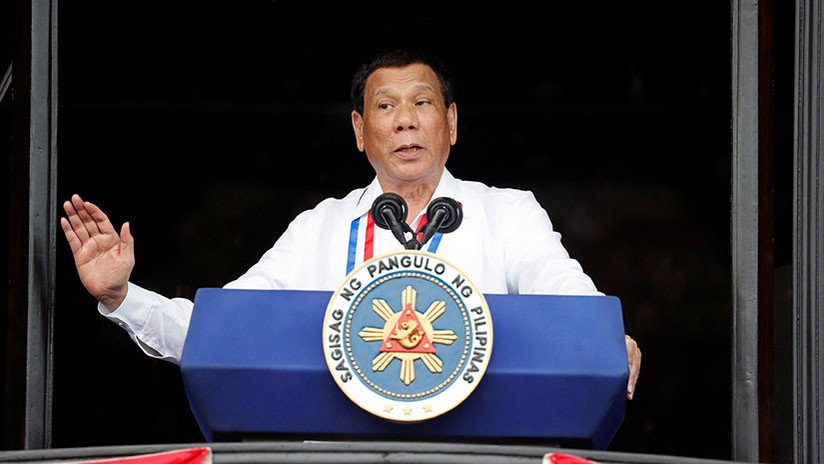 Duterte: "Su Dios es estúpido, el mío tiene sentido común"
