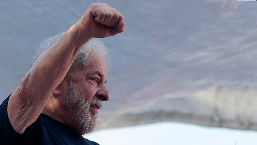 Lula Da Silva sigue líder en las encuestas en Brasil pese a estar en la cárcel