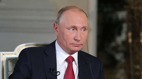 VIDEO: Putin se dirige a un periodista en alemán para pedirle que no le interrumpa