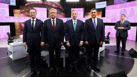 Cruce de acusaciones y propuestas ambiguas en el tercer y último debate presidencial en México