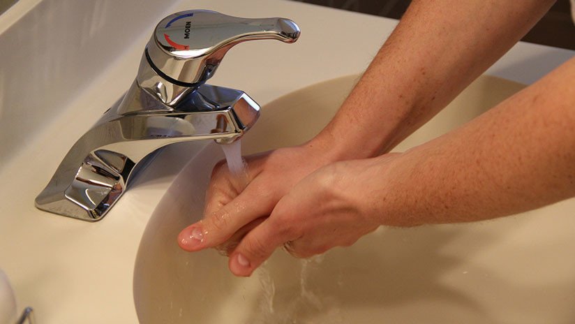 Revelan la trasmisión de peligrosas infecciones porque el 97% de las veces nos lavamos mal las manos