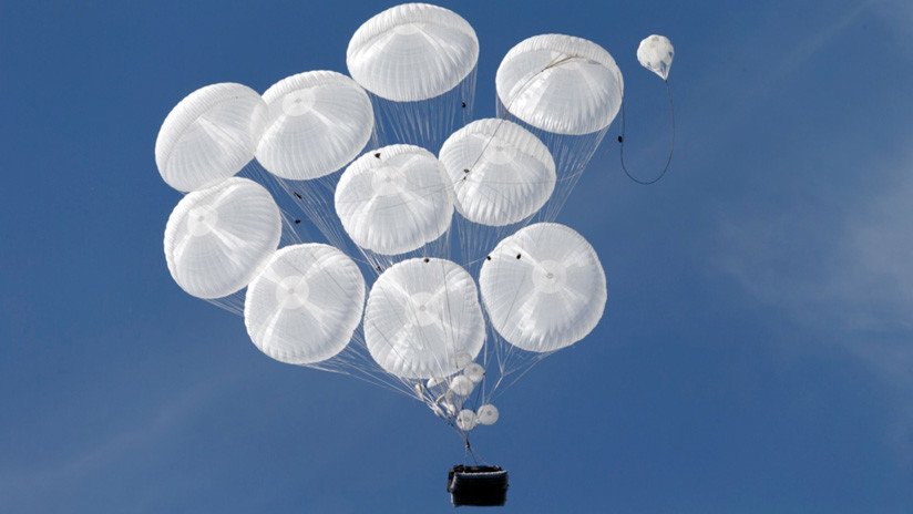VIDEO, FOTOS: Nuevo transporte oruga acorazado aterriza con soldados dentro