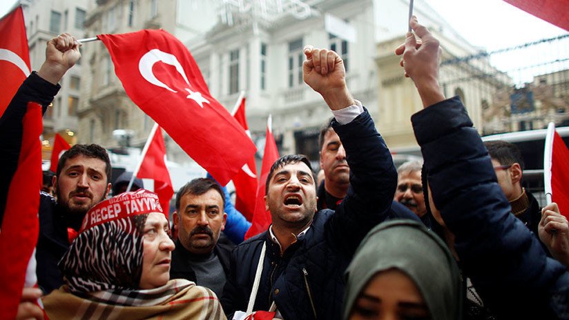 Turquía y los Países Bajos acuerdan normalizar sus relaciones bilaterales