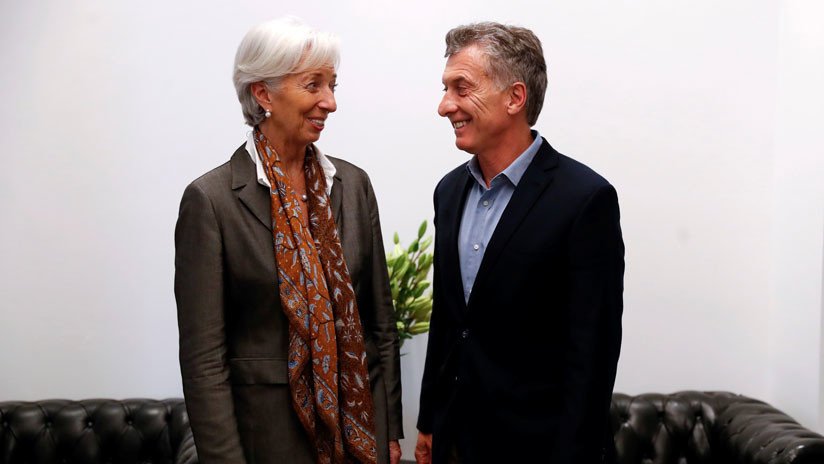 Lagarde llega a Argentina en medio de fuertes críticas por el acuerdo de 50.000 millones de dólares