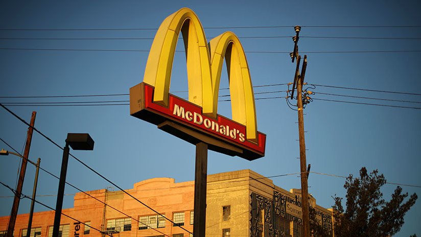 EE.UU.: Aumenta a 163 el número de personas enfermas presuntamente por comer en McDonald's