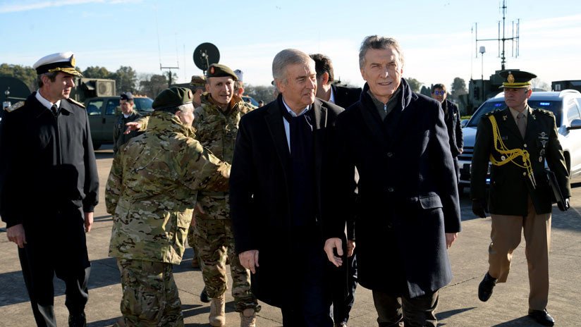 "No a la militarización de Argentina": Rechazo a los cambios de Macri en las Fuerzas Armadas