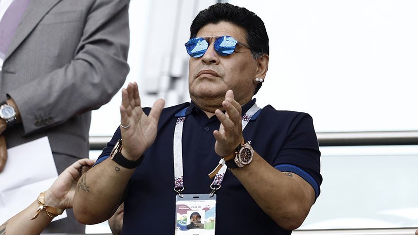 VIDEO: Maradona llama "ladrón" y "drogadicto" a su sobrino en un programa de televisión en directo