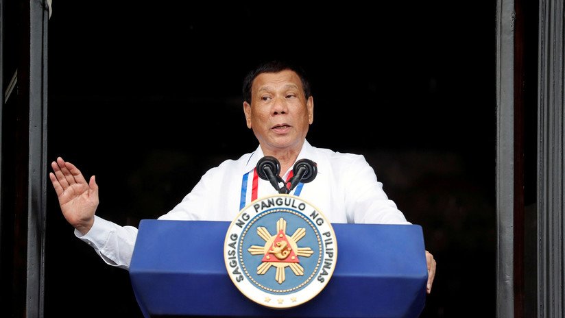 Duterte: "Mi lucha contra las drogas me ha enemistado incluso con Dios"