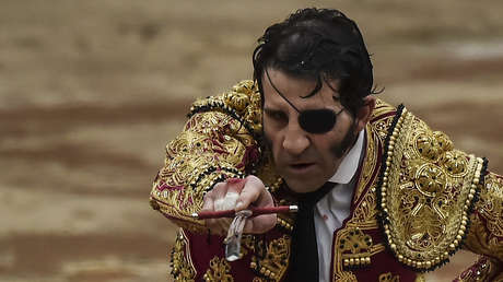 VIDEO 18+: Toro arranca cuero cabelludo al torero Juan José Padilla