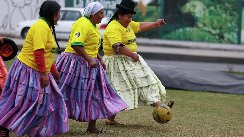 Científicos revelan por qué es peligroso para las mujeres jugar al fútbol