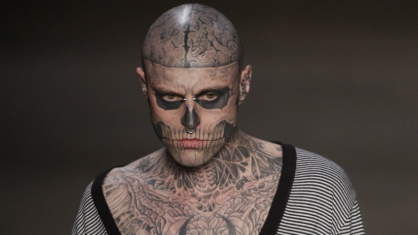 El modelo tatuado 'Zombie Boy' se suicida a los 32 años