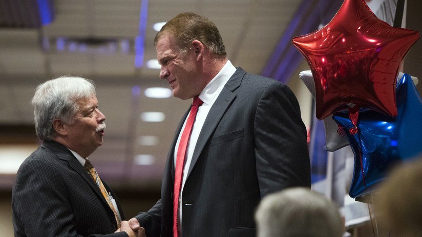 'Kane', luchador de la WWE, electo nuevo alcalde en EE.UU.