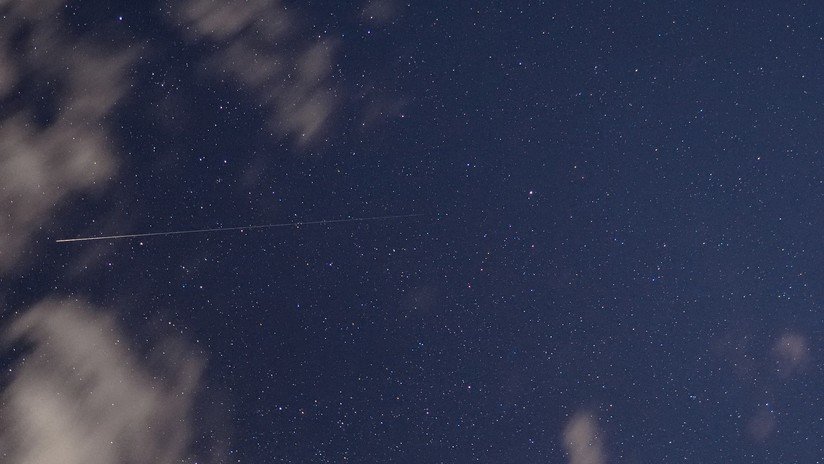 VIDEO: Graban a un meteorito en el cielo nocturno de Rusia
