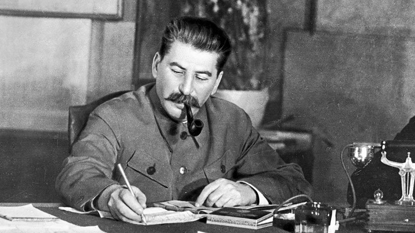 Rusia desclasifica la orden de Stalin sobre el bombardeo a Berlín en 1941