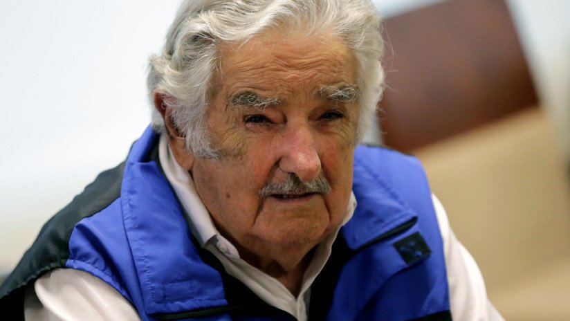 José Mujica renuncia al Senado uruguayo por el "cansancio de largo viaje"
