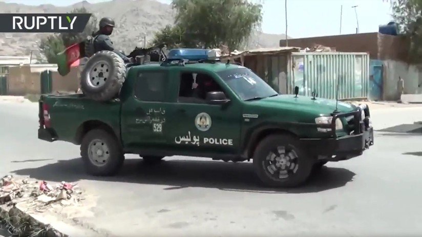 VIDEO: Insurgentes afganos atacan un centro de entrenamiento al oeste de Kabul