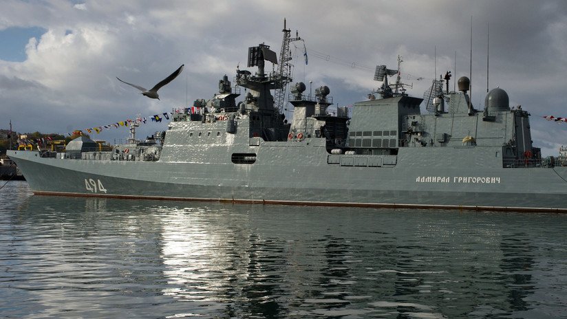 Rusia: Un buque de la Flota del Mar Negro lanza por primera vez misiles de crucero Kalibr (VIDEO)