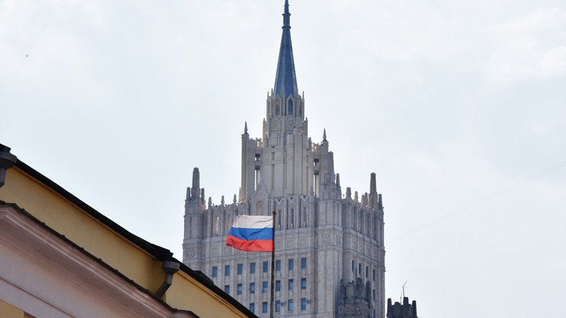 Moscú: "EE.UU. violó el derecho internacional con las misiones diplomáticas rusas"