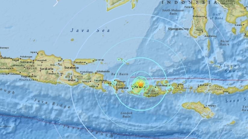 Un fuerte temblor de magnitud 6,3 sacude a Indonesia