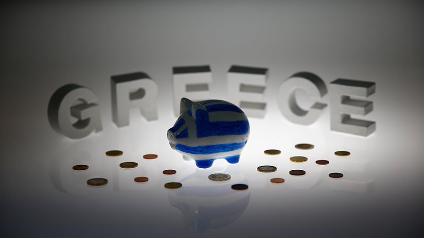 "No vivimos, sobrevivimos": Grecia sale del rescate soberano "más grande de la historia"