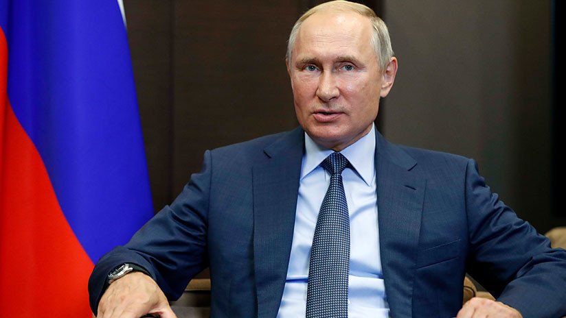 Putin: "Moscú no despliega fuerzas fuera de sus fronteras mientras la OTAN se acerca a Rusia"