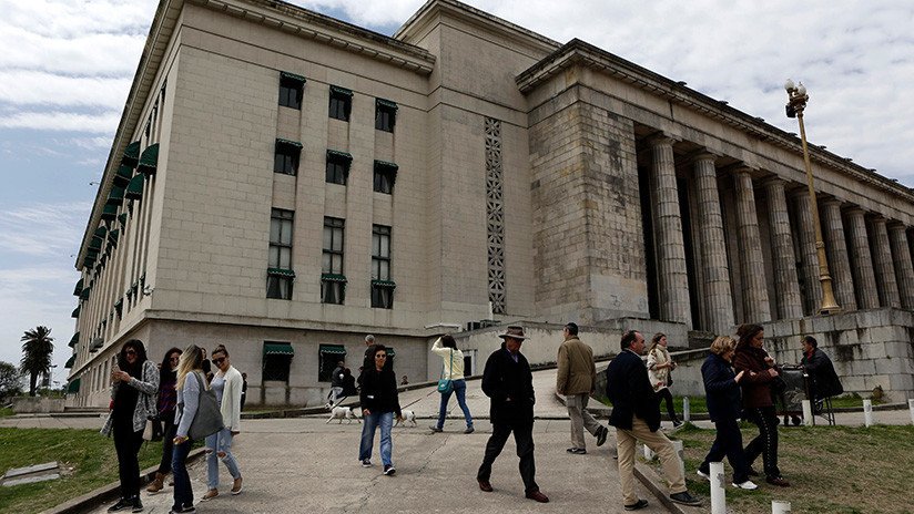 Los reclamos de los docentes paralizan las 57 universidades argentinas desde hace tres semanas