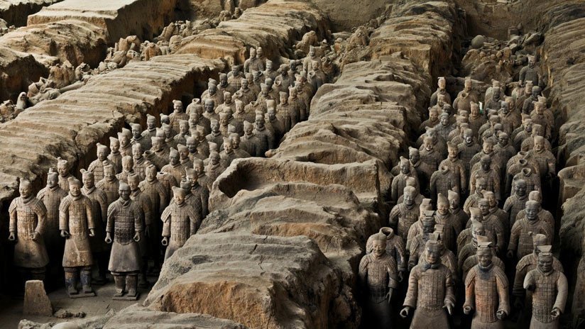 FOTOS: Hallan en China una antigua ciudad con pirámide y vestigios de sacrificios humanos