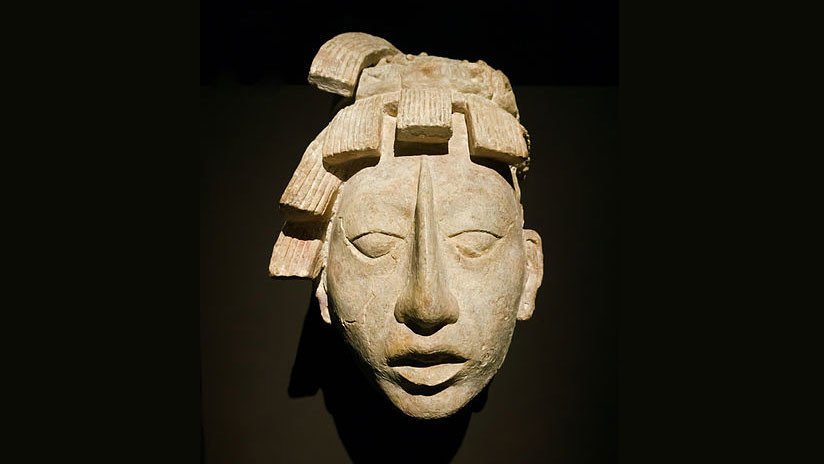 México: Arqueólogos descubren una cabeza del rey maya Pakal modelada en estuco (FOTOS)