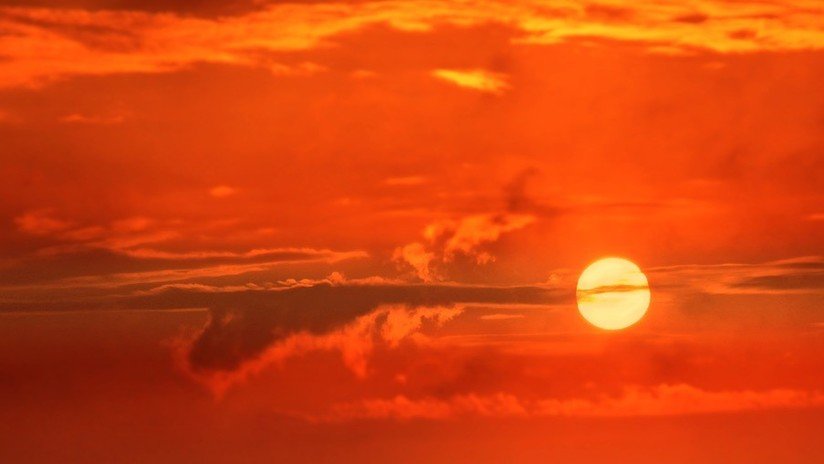 ¿Se ha adelantado el ciclo solar? Una inusual mancha en el Sol confunde a los astrónomos