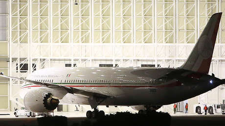 Un empresario mexicano quiere comprar el lujoso avión presidencial para convertirlo en taxi VIP