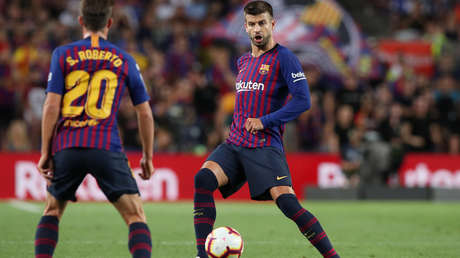 La Guardia Urbana de Barcelona denuncia a Gerard Piqué por conducir sin puntos en el carnet
