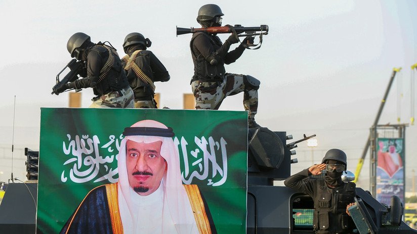 Hermano del rey saudita consideraría 'exilio voluntario' tras acusar al monarca de crímenes en Yemen