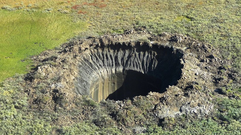 Científicos logran explicar el origen de un enigmático cráter que surgió en Siberia