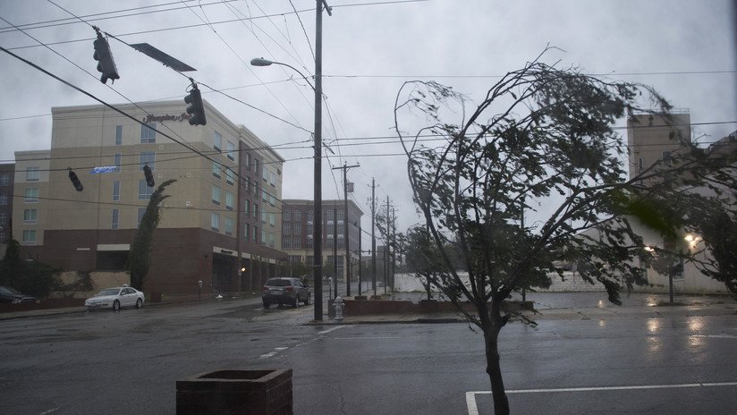 El huracán Florence representa una "significante amenaza" entre las próximas 24 y 36 horas