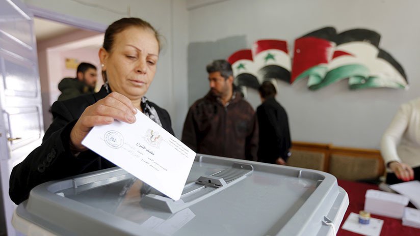 Siria celebra sus primeras elecciones municipales después de 7 años de guerra