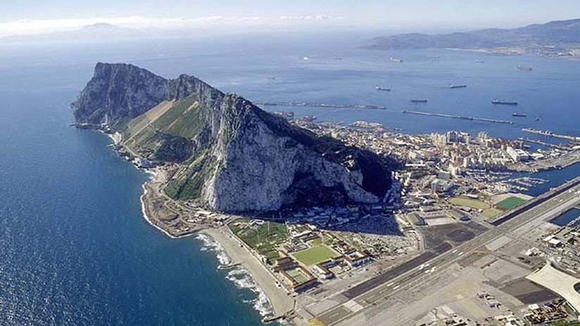 España abordará el tema de Gibraltar en su reunión con el negociador europeo del Brexit